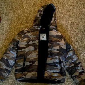 15/16 boys camo winter coat Abercrombie and finch
